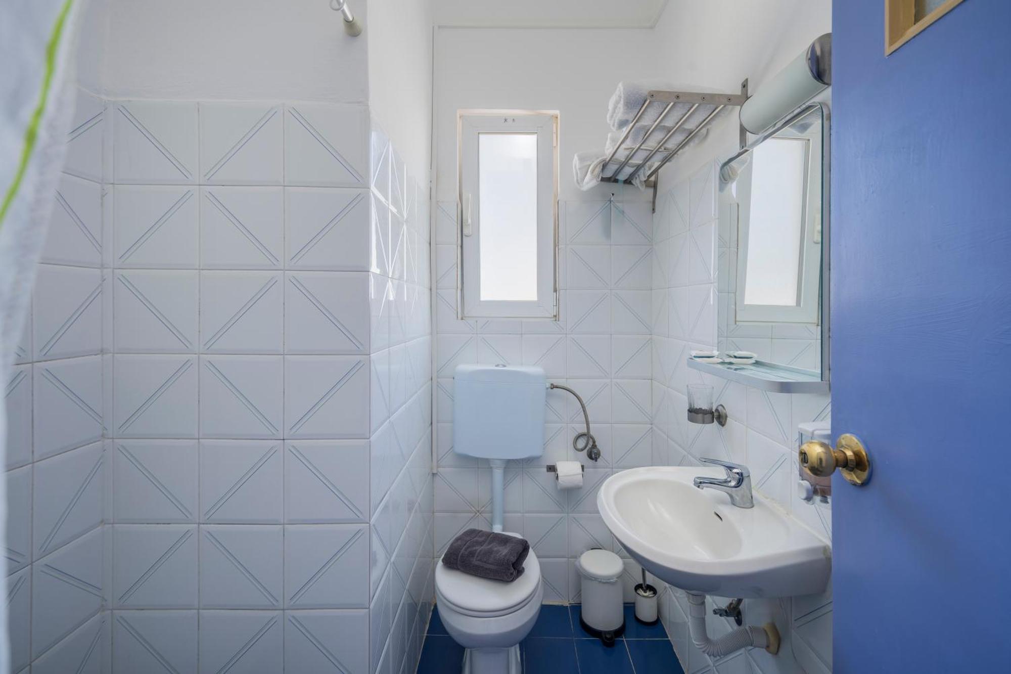 Bofor Studios & Rooms Livadakia 部屋 写真