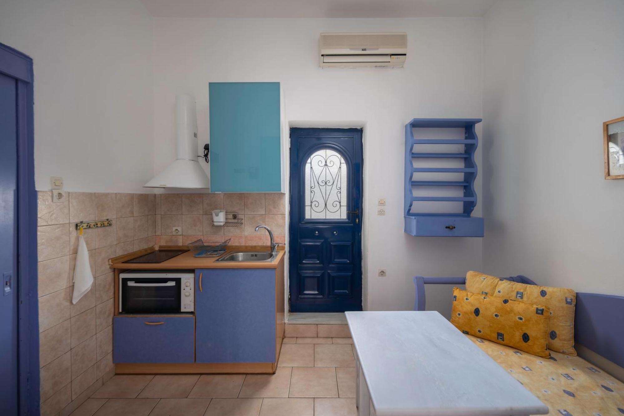 Bofor Studios & Rooms Livadakia 部屋 写真